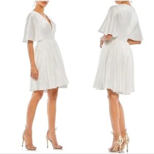 Mac Duggal Ieena White Satin V-Neck Flutter Sleeves Lined Mini Dress Polyester
